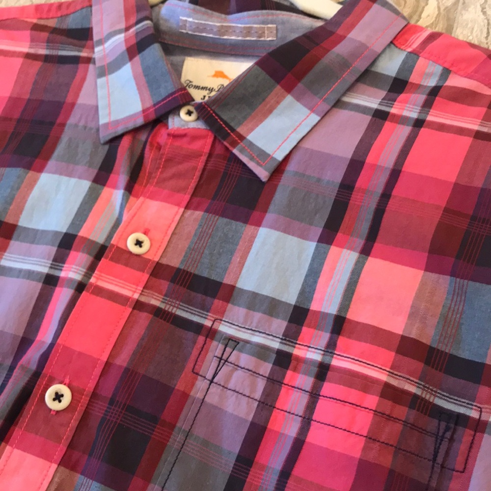 Tommy Bahama long sleeve button up shirt
